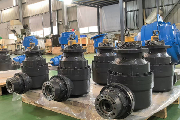 Kotak gear SGR digunakan dalam bot penyelamat sampah dan bot salvage air